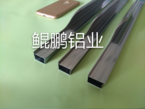 晶鋼門系列